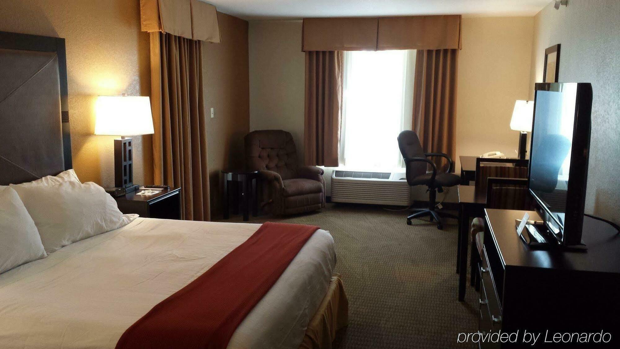 Holiday Inn Express & Suites North Platte, An Ihg Hotel מראה חיצוני תמונה